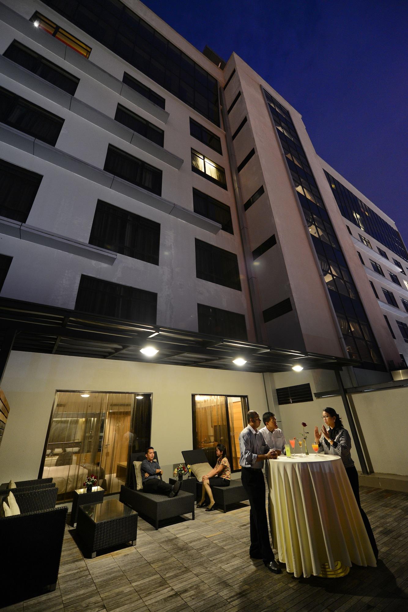 Horizon Hotel Kota Kinabalu Exterior foto